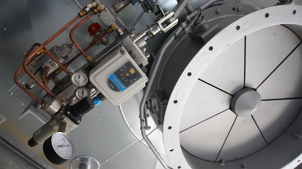 Dampers and accesories for fans and blowers
